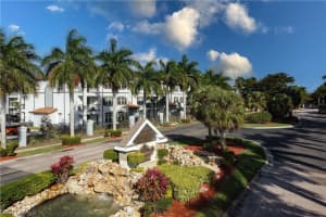 4291 Avian Avenue, FORT MYERS, FL 33916 Sold 06/18/24