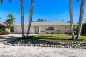 415 Panay Avenue, NAPLES, FL 34113 Sold 04/23/24