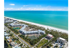 1605 Middle Gulf Dr 125, Sanibel