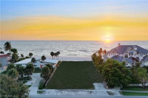 10047 Gulf Shore Drive, Naples, FL 34108 - MLS#224014762