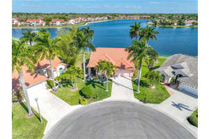 6644 Vancouver Ln, Naples, FL 34104, Sold 04/30/24