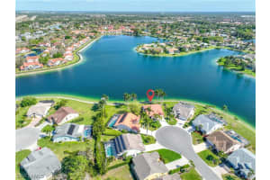 6644 Vancouver Ln, Naples, FL 34104, Sold 04/30/24