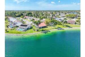 6644 Vancouver Ln, Naples, FL 34104, Sold 04/30/24