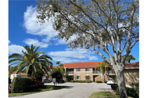 6900 Huntington Lakes Circle, NAPLES, FL 34119 Sold 07/03/24