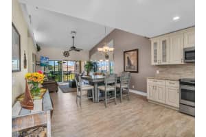 333 Sunrise Cay 8-9, NAPLES, FL 34114 Sold 07/23/25