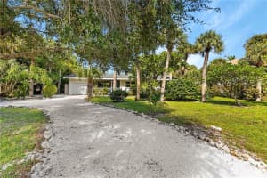 3902 Coquina Drive, SANIBEL, FL 33957 Sold 03/18/24