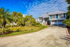 235 Daniel Drive, SANIBEL, FL 33957 Sold 06/07/24
