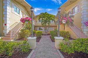 8127 Country Road, FORT MYERS, FL 33919 Sold 06/20/24