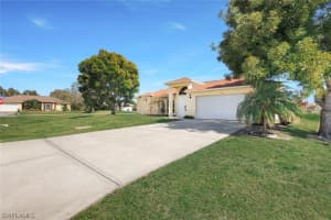 807 Rocaille Avenue, FORT MYERS, FL 33913 Sold 06/14/24