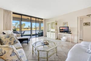 413 Augusta Boulevard, NAPLES, FL 34113 Sold 05/22/24