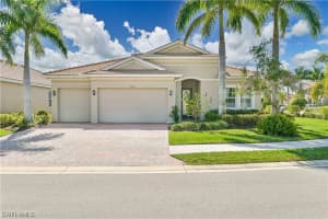 3245 Royal Gardens Avenue, FORT MYERS, FL 33916 Sold 05/23/24