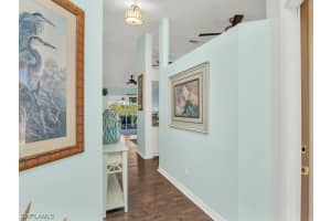 206 Newport Dr APT 810, Naples, FL 34114, Sold 06/17/24