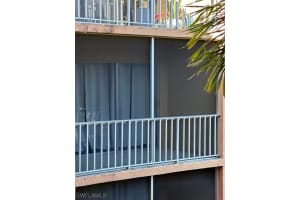 2366 Mall Drive, FORT MYERS, FL 33901 Sold 05/10/24