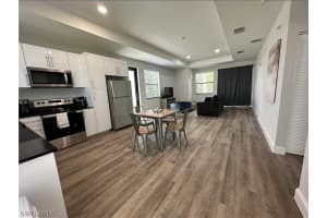 5005 Gramercy Rd Labelle, FL 33935 - Off Market
