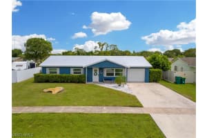 3400 Malaga Way, NAPLES, FL 34105 Sold 03/18/24