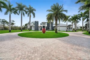 18528 Baseleg Avenue, North Fort Myers, FL 33917 - MLS#224018391