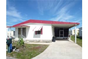 2820 Breezewood Dr, North Fort Myers