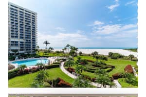 320 Seaview Ct 304, Marco Island