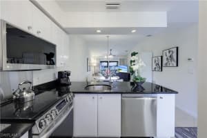 811 Elkcam Circle, MARCO ISLAND, FL 34145 Sold 05/31/24