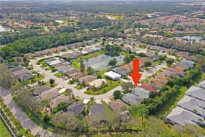 180 Stanhope Circle, NAPLES, FL 34104 Sold 04/12/24