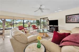 633 Wildwood Lane, NAPLES, FL 34105 Sold 12/09/24