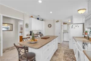 1723 Beverly Drive, NAPLES, FL 34114 Sold 12/09/24