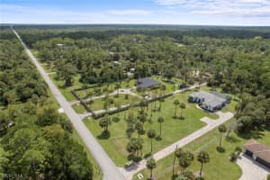 481 7th St NW, Naples, FL 34120, Sold 11/12/24