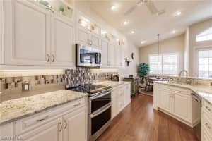 9534 Mariners Cove Ln, Fort Myers, FL 33919, Sold 04/03/24