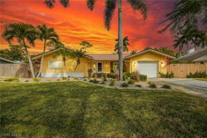 1733 Grove Avenue, FORT MYERS, FL 33901 Sold 04/12/24