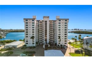 18120 San Carlos Boulevard, FORT MYERS BEACH, FL 33931 Sold 05/28/24