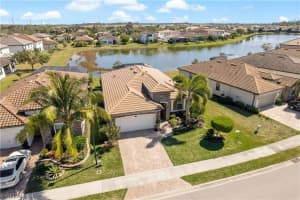 9206 Shadow Oak Lane, NAPLES, FL 34120 Sold 05/01/24
