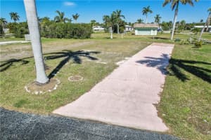 5 Birch Boulevard, FORT MYERS, FL 33908 Sold 05/07/25