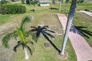 5 Birch Boulevard, FORT MYERS, FL 33908 Sold 05/07/25