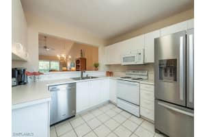 700 Saratoga Circle, NAPLES, FL 34104 Sold 08/01/24