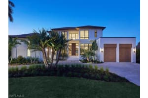 595 16th Avenue, Naples, FL 34102 - MLS#224019740