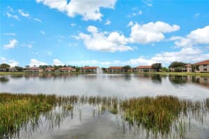 6880 Huntington Lakes Circle, NAPLES, FL 34119 Sold 08/14/24