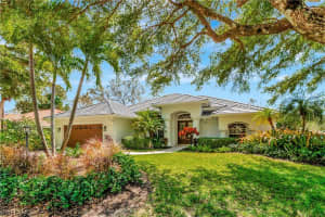 2101 Mission Drive, NAPLES, FL 34109 Sold 04/16/24