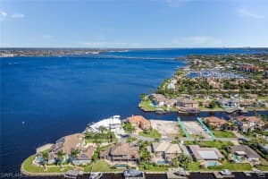 807 Cypress Lake Circle, Fort Myers, FL 33919 Sold 11/26/24