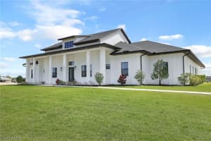 7843 16th Terrace, LABELLE, FL 33935 Sold 11/19/24