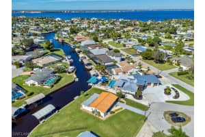 542 Bruce Circle, FORT MYERS, FL 33919 Sold 04/30/24