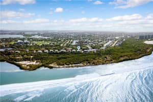 672 Waterside Drive, MARCO ISLAND, FL 34145 Sold 06/06/24