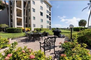 57 High Point Cir W APT 505, Naples, FL 34103, Sold 04/12/24