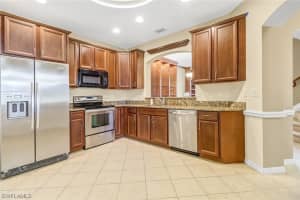 2425 Laurentina Ln, Cape Coral, FL 33909, Sold 01/13/25