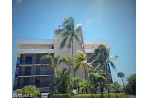 8403 Estero Boulevard, FORT MYERS BEACH, FL 33931 Sold 03/29/24