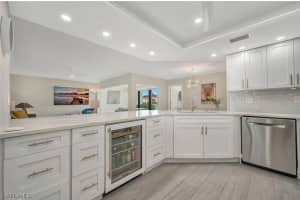 607 Beachwalk Circle, NAPLES, FL 34108 Sold 04/30/24