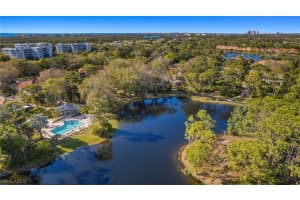 325 Carinosa Ct 18 2, Naples, FL 34110, Sold 05/10/24