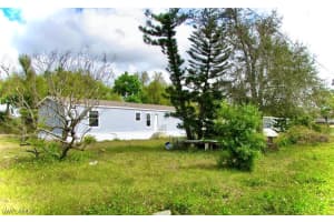 8520 Hart Drive, NORTH FORT MYERS, FL 33917 Sold 07/31/24