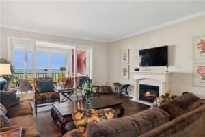 4000 Royal Marco Way, MARCO ISLAND, FL 34145 Sold 01/06/25