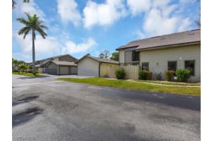 13202 Broadhurst Loop, FORT MYERS, FL 33919 Sold 05/17/24
