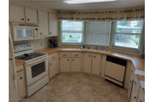 351 Nicklaus Blvd, North Fort Myers, FL 33903, Sold 05/31/24
